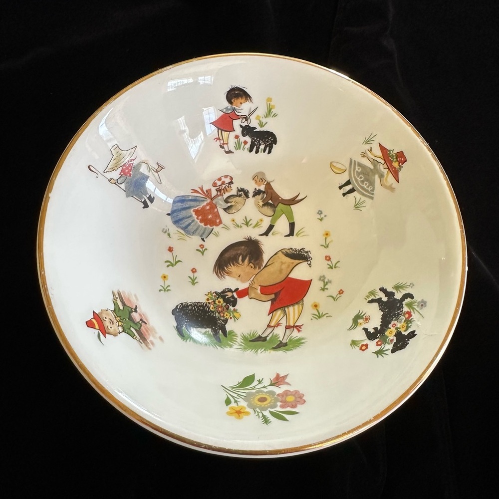 ARKLOW REPUBLIC OF IRELAND 1950 NURSEY RHYME CEREAL BOWL BAAA BAAA BLACK SHEEP